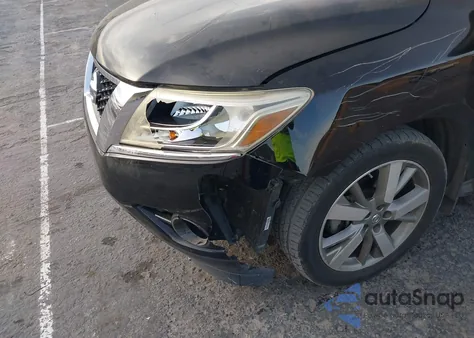 2014 Nissan Pathfinder Platinum из США, поврежденный, VIN 5N1AR2MN3EC666265